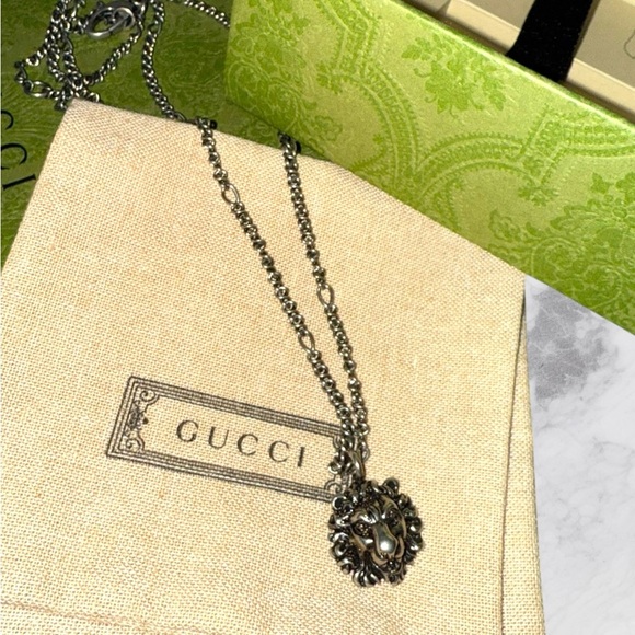 Gucci Lion Head Pendant Necklace Aging Palladium Finish Metal Full Inclusion - Picture 5 of 9